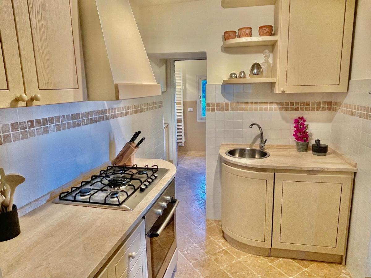 Appartement Aria Di Collina - Isola D'Elba à Porto Azzurro Extérieur photo