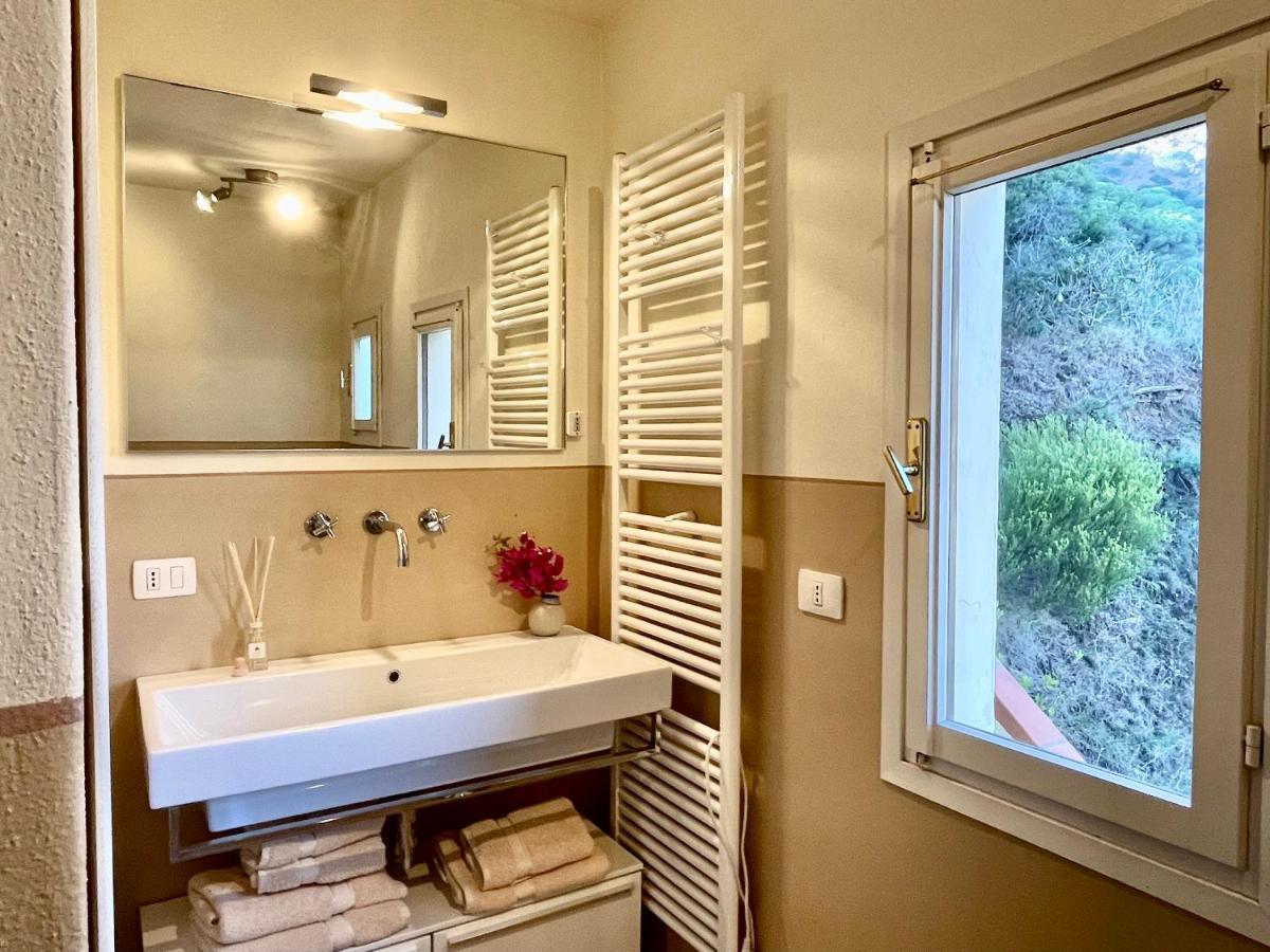 Appartement Aria Di Collina - Isola D'Elba à Porto Azzurro Extérieur photo