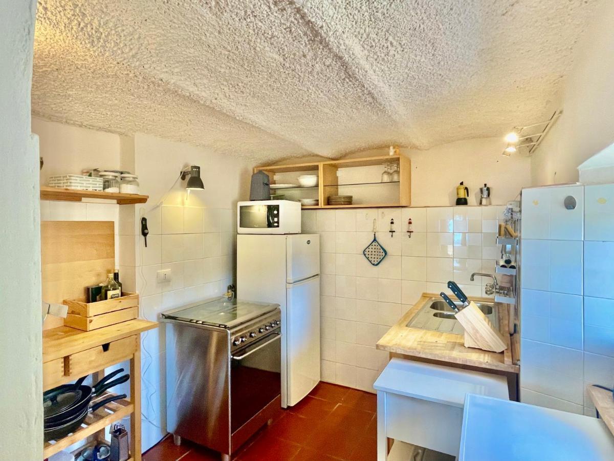Appartement Aria Di Collina - Isola D'Elba à Porto Azzurro Extérieur photo