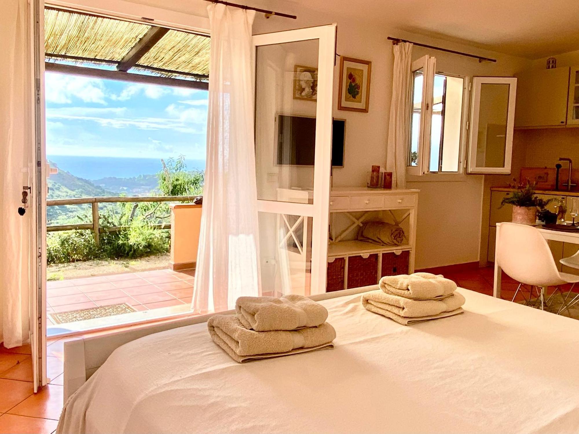 Appartement Aria Di Collina - Isola D'Elba à Porto Azzurro Extérieur photo